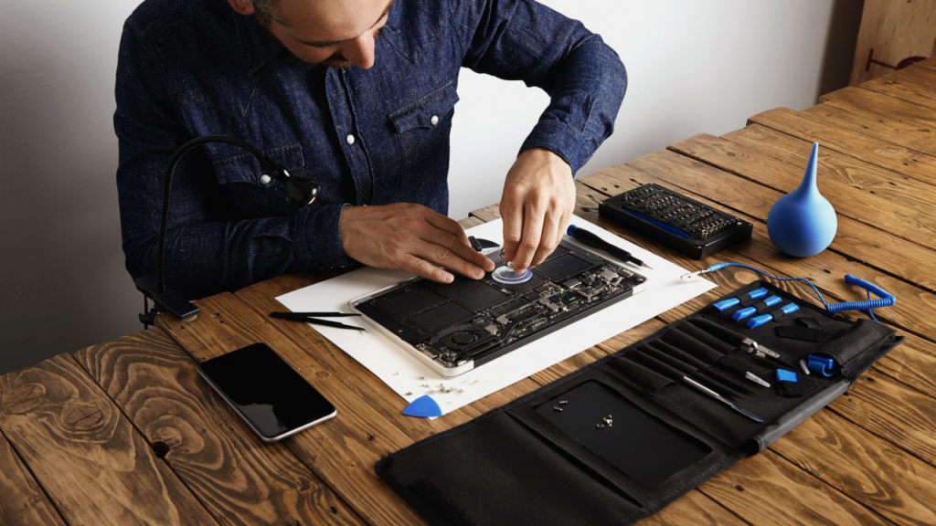 Essential Hardware Maintenance Tips for Small Businesses